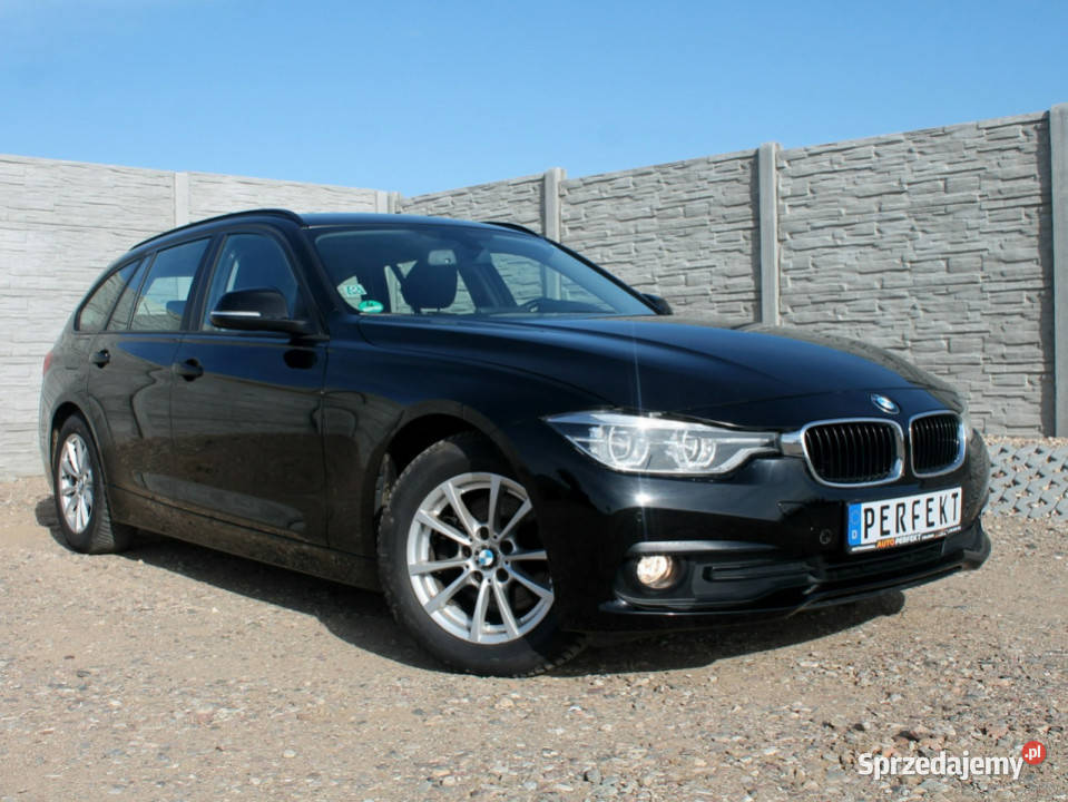 BMW 318 F30 F31 LIFT 20 D 150 Full LED bluetooth Zielenin