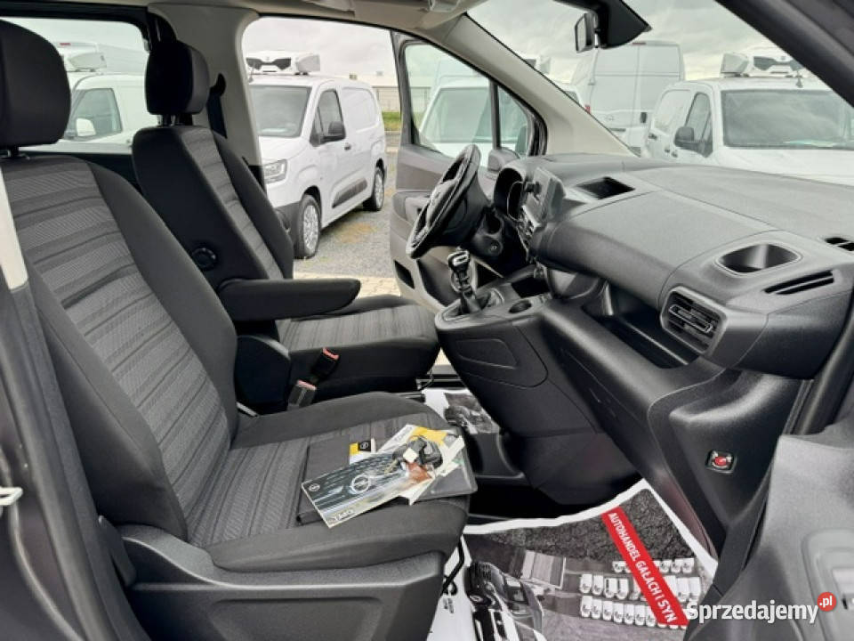 Opel Combo Life SALON 5 OSÓB 12 BENZ Klima serwisowany w ASO Opel Leszno sprzedam