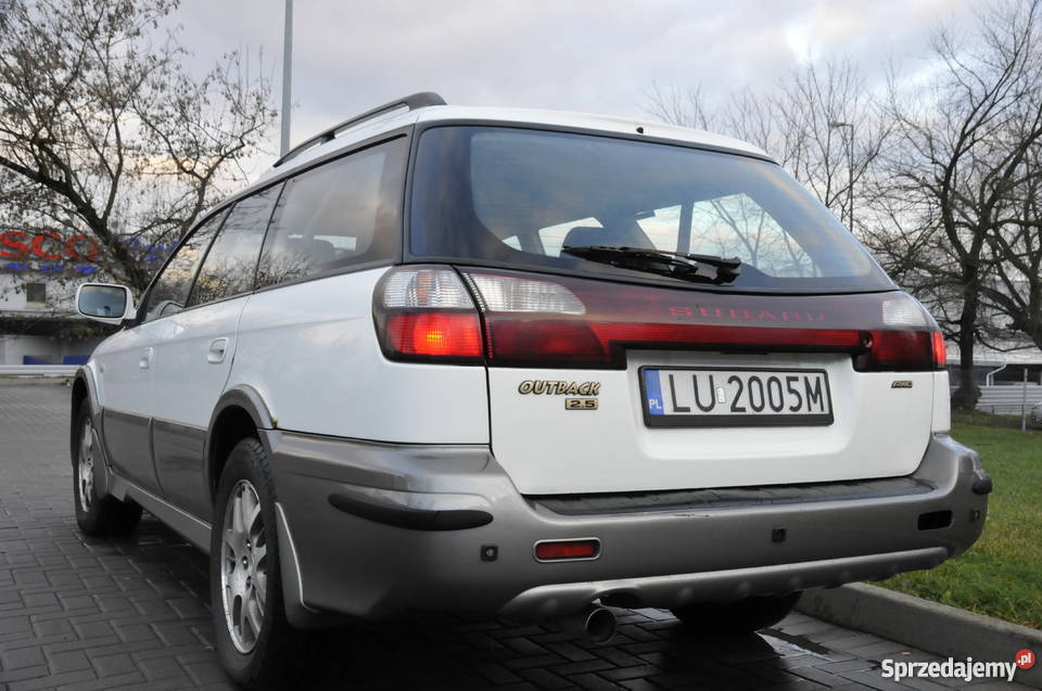 SUBARU OUTBACK 25 ManualGaz sprzedam