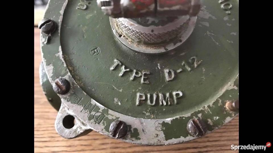 samolot spitfire pompa paliwa kabinowa Rok produkcji 1944 Krosno