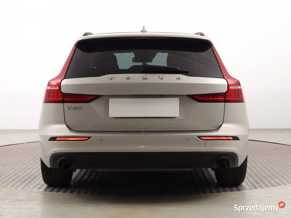 Volvo V60 B3 światła przeciwmgielne sprzedam