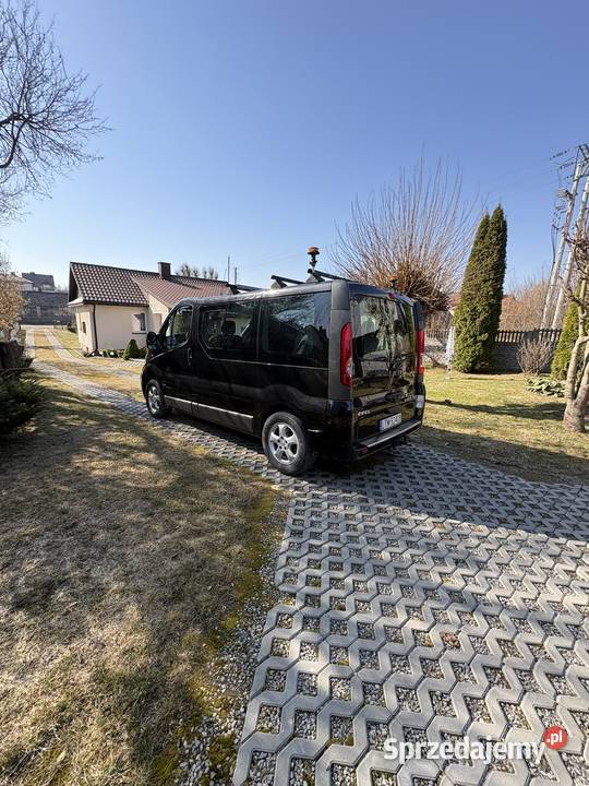 Opel Vivaro Tour Zadbany 9cio osobowy