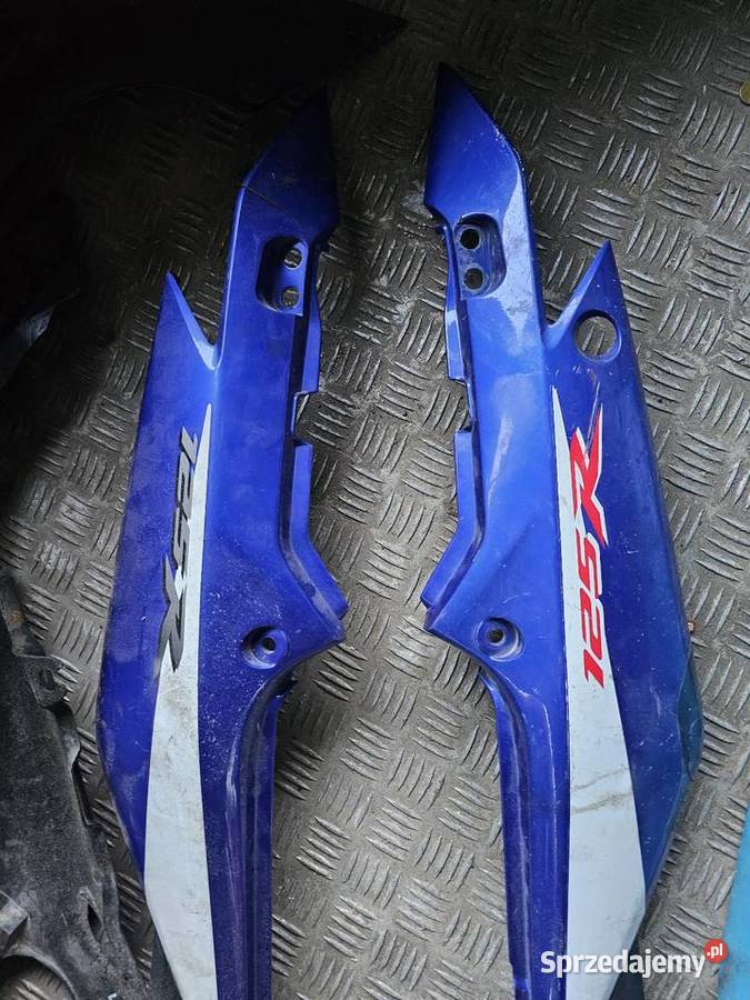 Honda CBR 125 jc34 ogon boczek plastik plastiki Jelenia Góra sprzedam