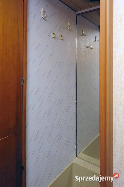 KNAUS 4406 Przyczepa Kempingowa