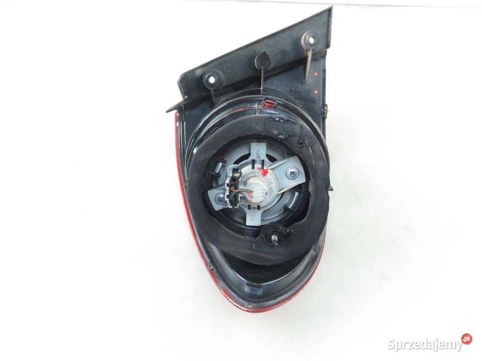 LAMPA PRAWA TYLNA SEAT TOLEDO III 5P5945112