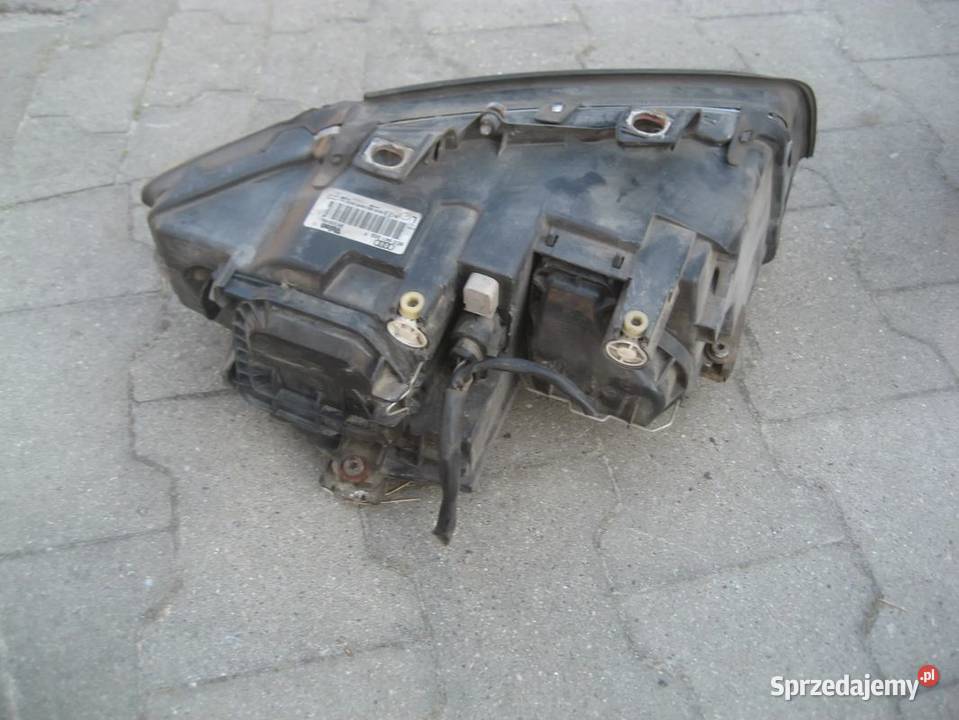 audi a4 b6 małysz 0104r lampa przód prawa lewa Rakoniewice