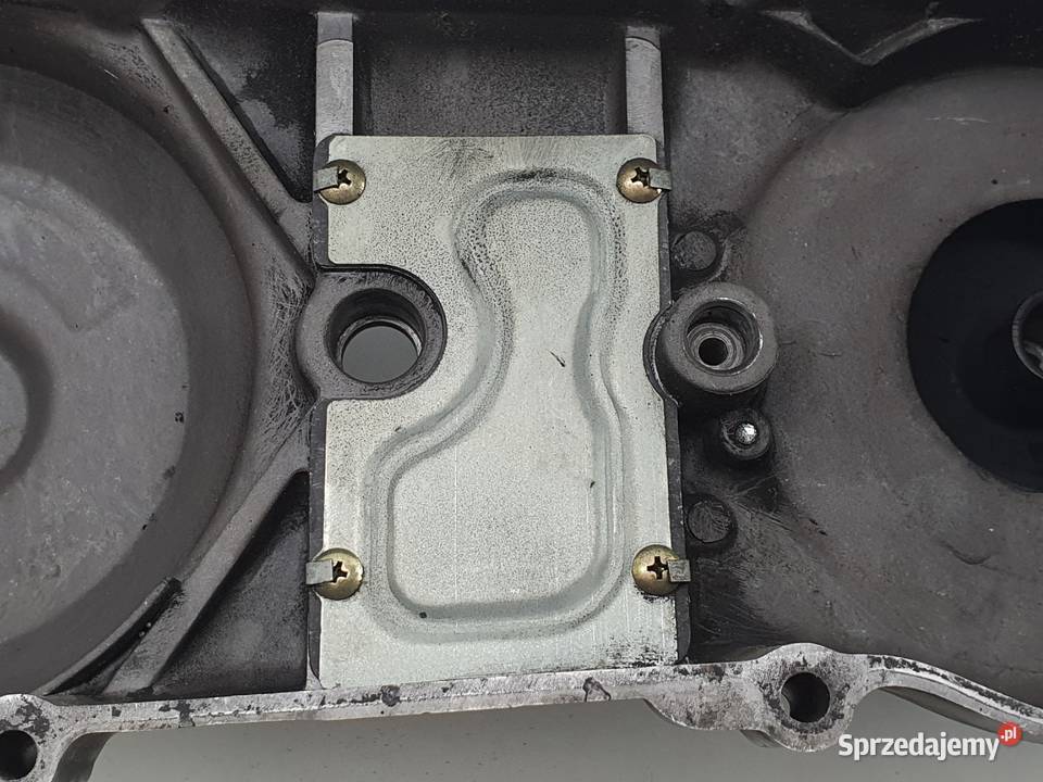 SYM DUKE 125 DEKIEL POKRYWA OSŁONA SILNIKA Pokrywy i osłony silnika Janowice