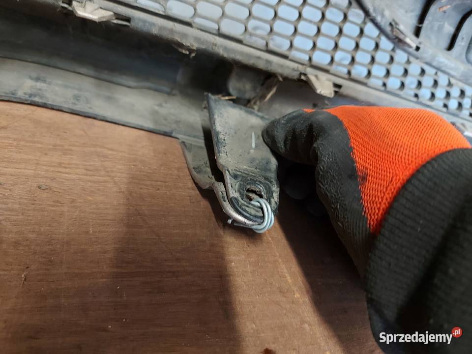 PEUGEOT 208 I 14r zderzak przód Kielce