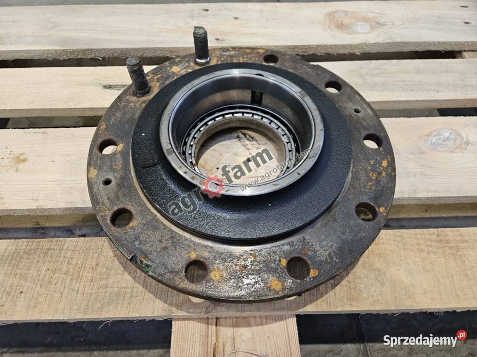 Piasta koła FWD John Deere 6155M 6135M 6135R Byków