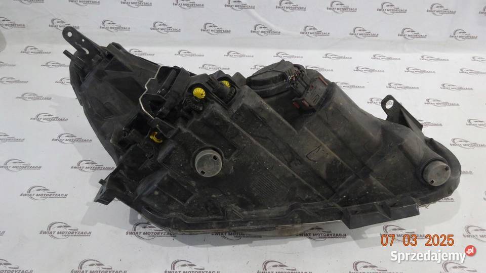 OPEL CORSA D LIFT 12r lampa lewy przód 13392707 Lampy przeciwmgielne sprzedam