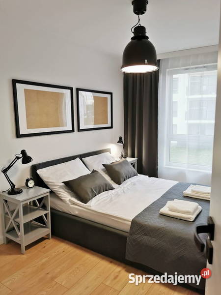 2 pokoje z miejscem parkingowym Niepołomicka własność pomorskie Gdańsk