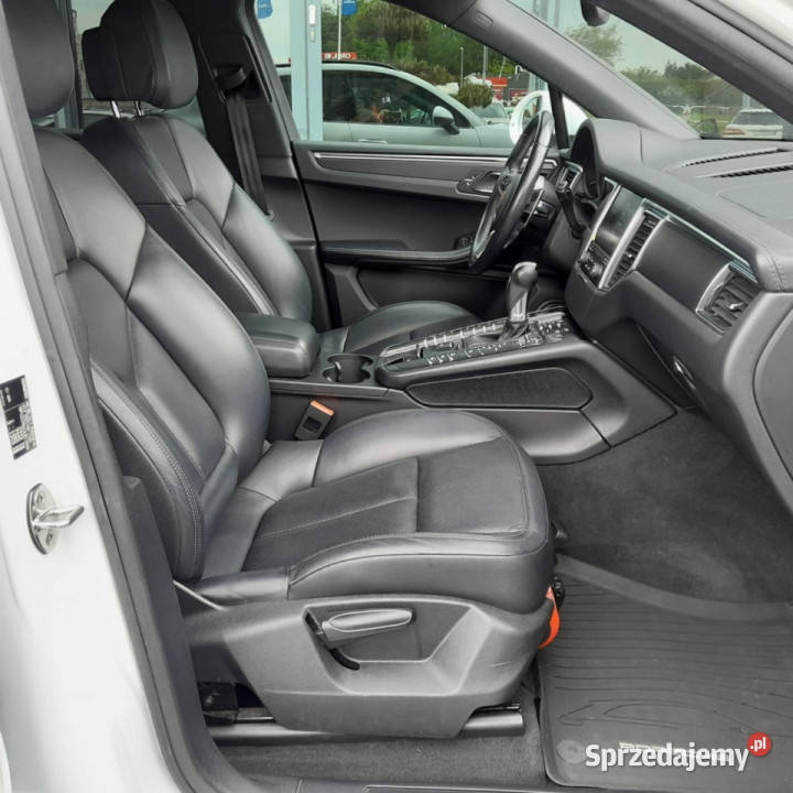 Porsche Macan 4x4 podgrz fot kamera led navi Macan