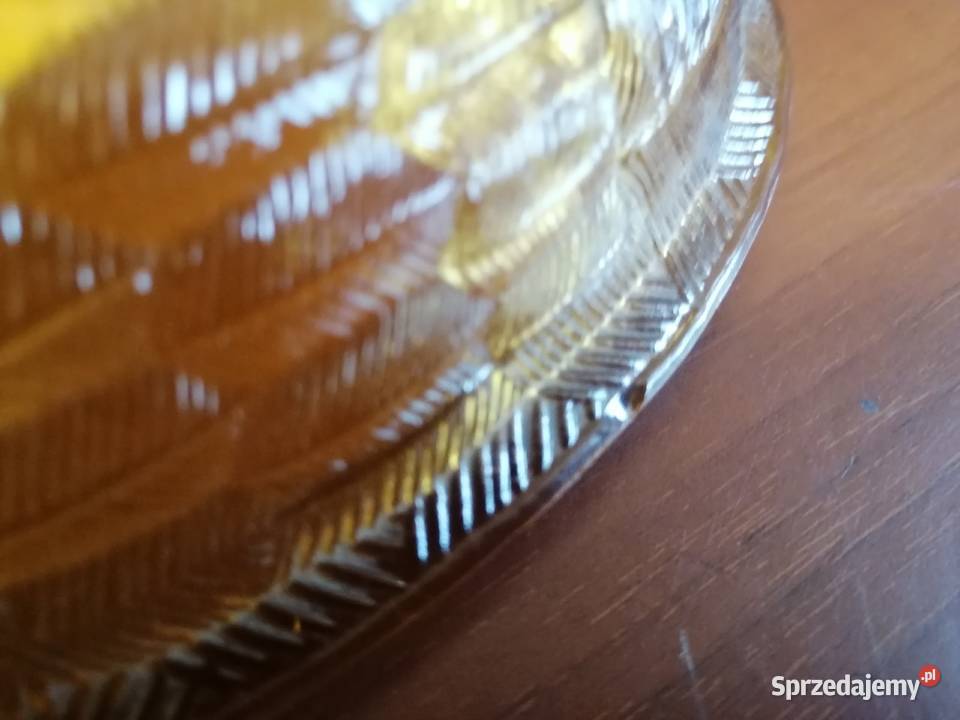 Kura szklana z Ząbkowic bursztynowa duża szkło Borów