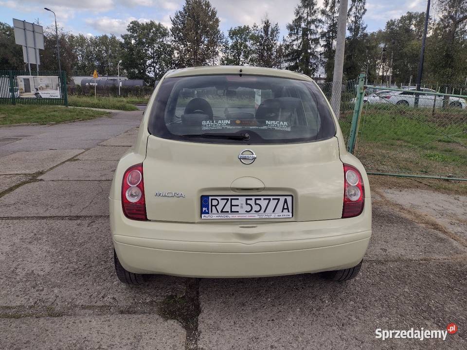 Nissan Micra K12 12 Benzyna 2004 poduszka powietrzna Micra sprzedam