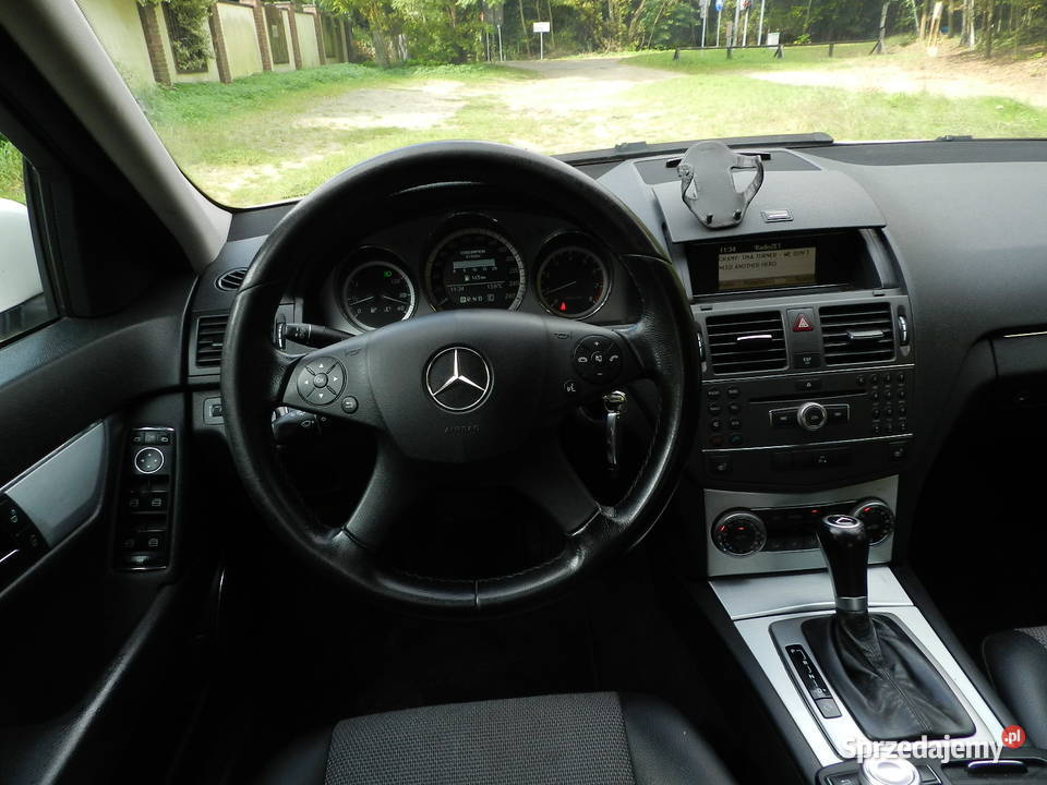 MercedesBenz Klasa C W204 śliczna limuzyna z wielofunkcyjna kierownica Puszczykowo
