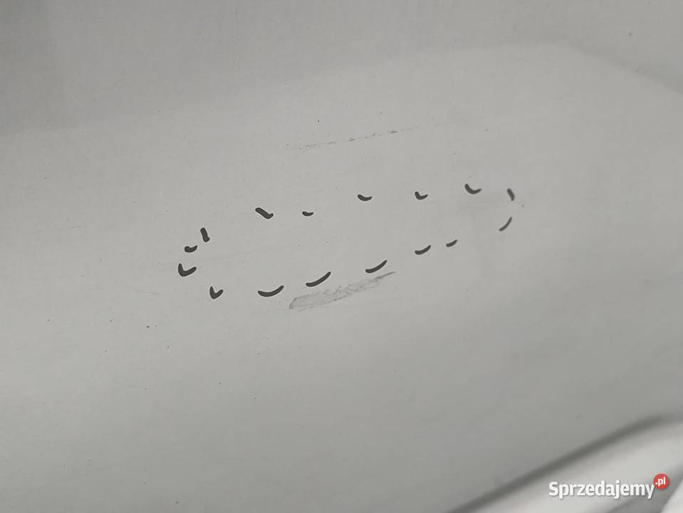 DRZWI LEWY TYŁ TOYOTA AVENSIS II T25 KOMBI