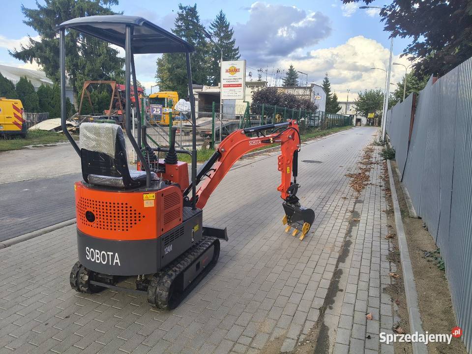 Nowa Mini koparka 12t