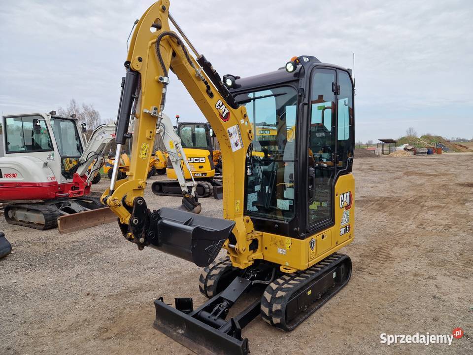 Minikoparka CAT 3016 2023r przebieg 300mtg nie lubelskie Ryżki