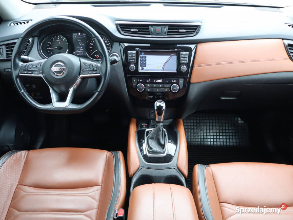Nissan XTrail 13 DIGT skórzana tapicerka X-Trail