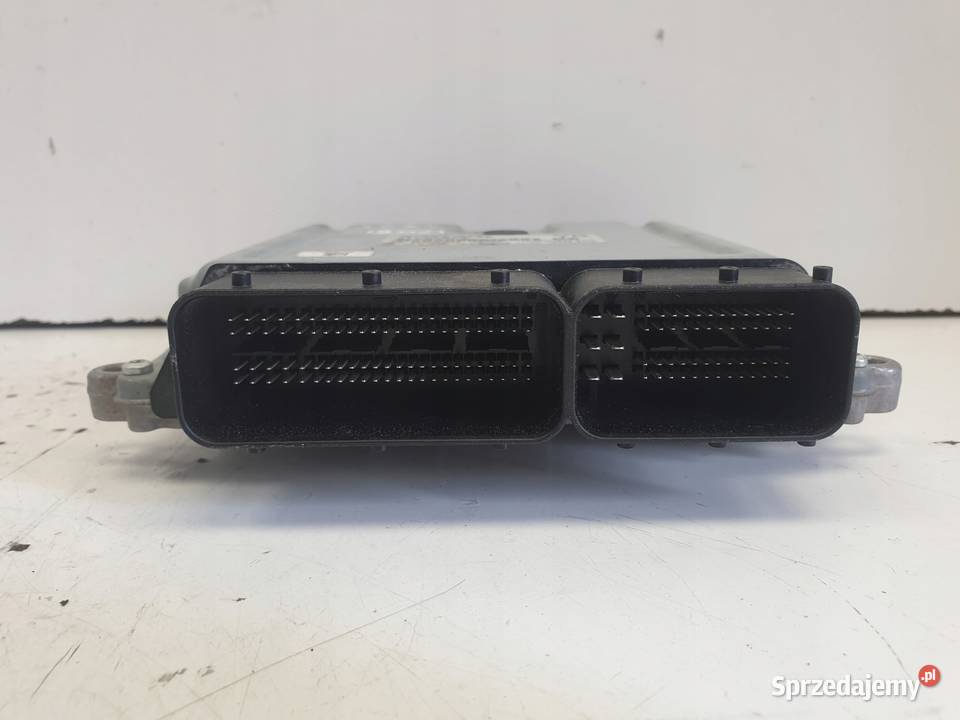 Volvo XC60 24 D5 STEROWNIK SILNIKA 31392982 Komputery Chełm