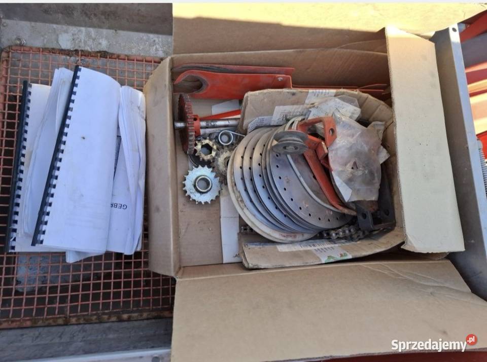 Siewnik do kukurydzy Kunh Planter 8 rzędowy Kuhn Wola Trzydnicka