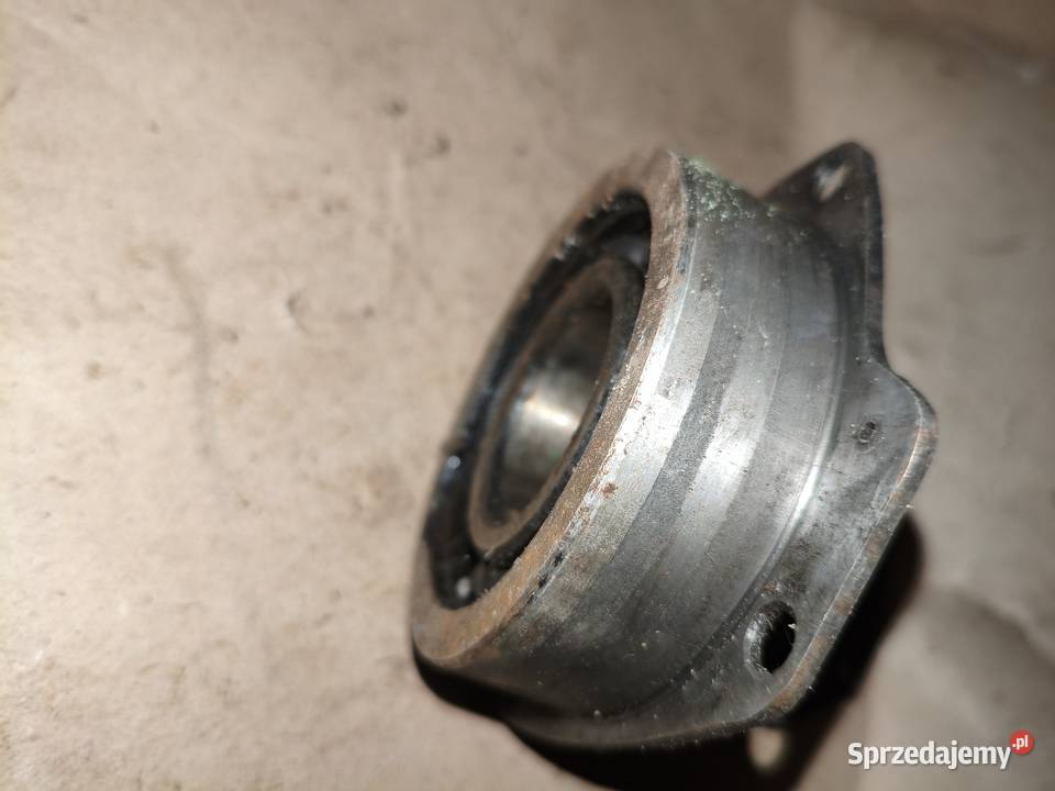 Przednia podpora wału korbowego silnika M72 K750 Leszno sprzedam