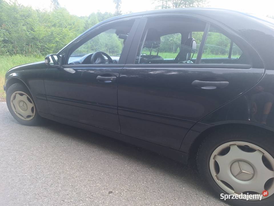 Mercedes c klasa 22 cdi części Rok produkcji 2003 Pozostałe podkarpackie Rzeszów
