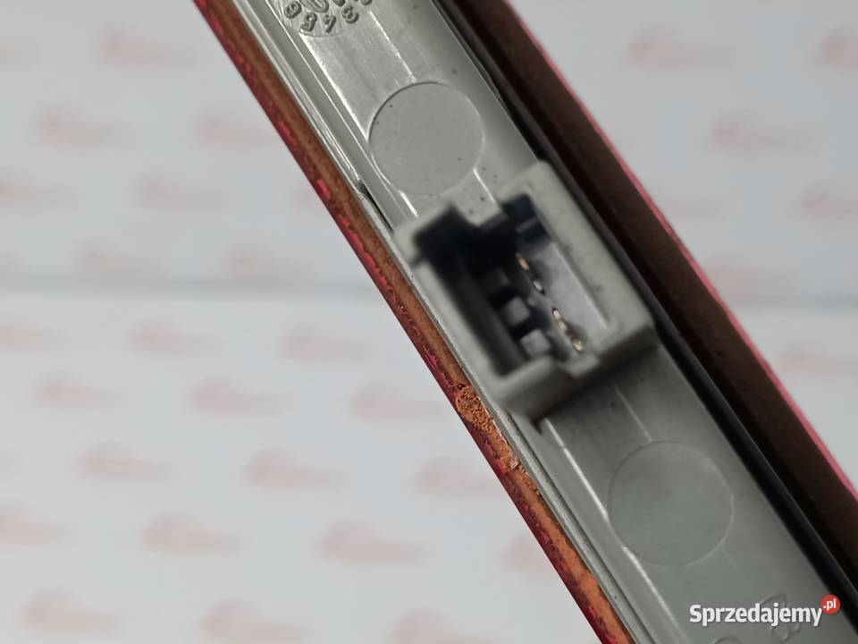 AUDI A3 SPORTBACK I 8PA 09r światło STOP Kielce