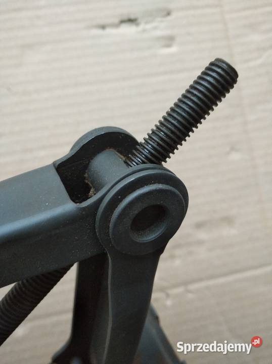 Lewarek klucz 19 Pozostałe Chojnów