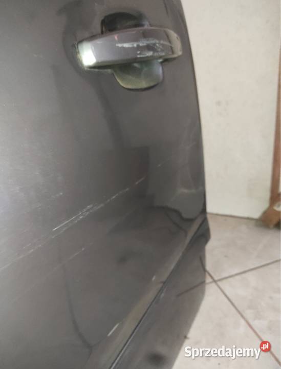 Drzwi lewe przód Opel astra h 2004