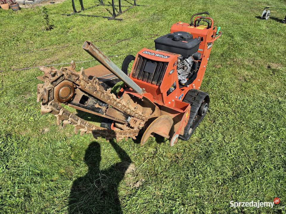 Koparka łańcuchowa Trencher Ditch Witch C16X