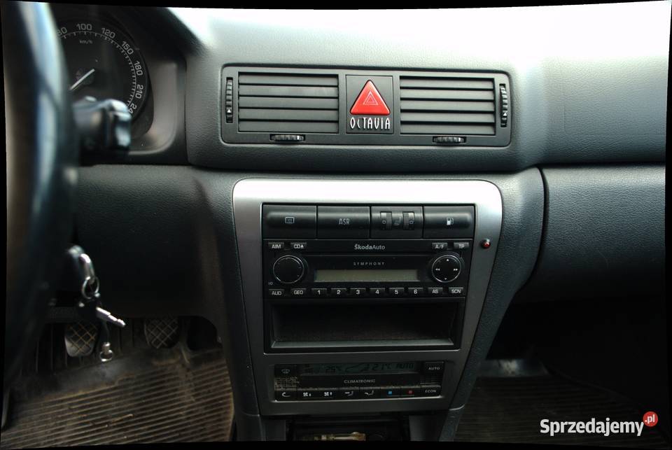 Skoda Octavia 18T 04 Salon polska bogata wersja ESP Octavia mazowieckie Ożarów Mazowiecki