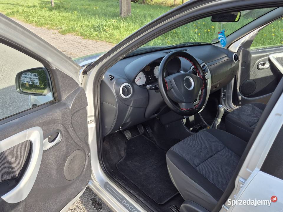 DACIA SANDERO 16B MPI OPŁACONY Z NIEMIEC KLIMA 1600cm3 Końskie sprzedam