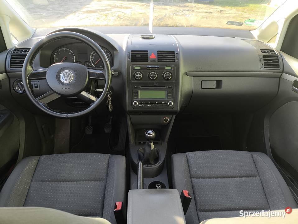Volkswagen Touran 20 140 nieuszkodzony Uniejów