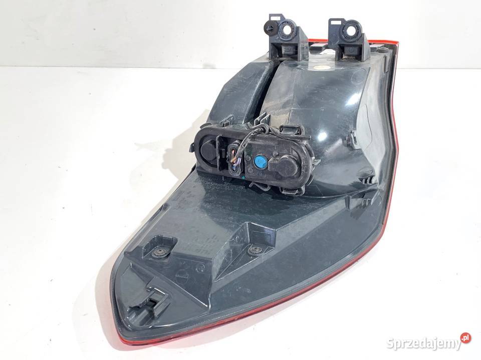LAMPA PRAWY TYŁ BMW F48 7488546 Crossover podkarpackie