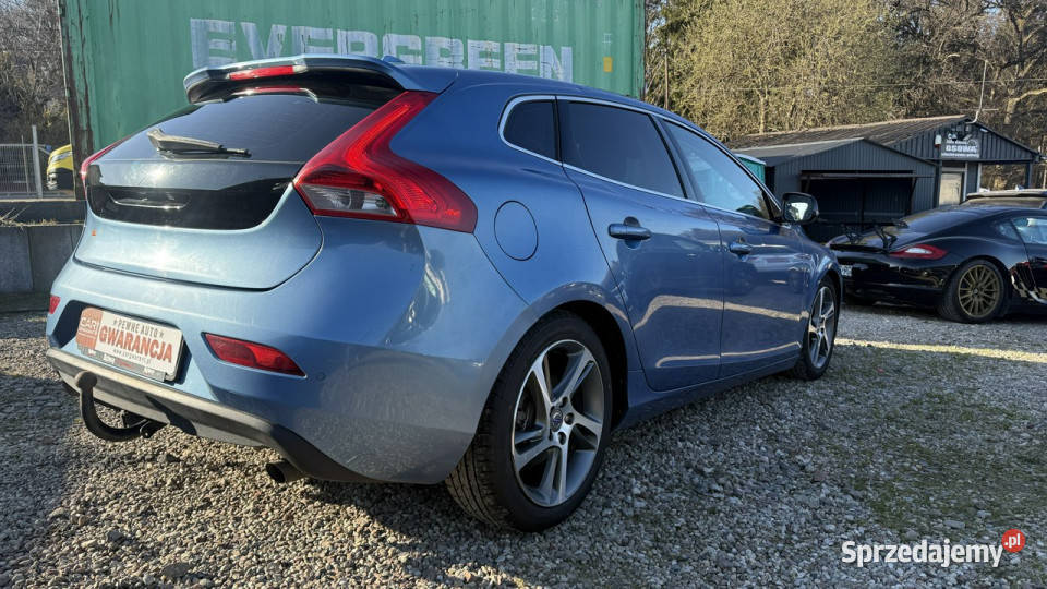 Volvo V40 20 d3 150 204 ledy bi xenon wstyd park Gdańsk