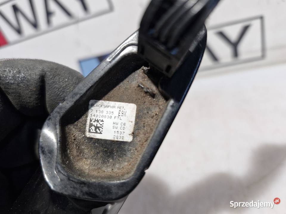 7138335 BMW X1 E84 MOCOWANIE KLAMKA DRZWI LEWY