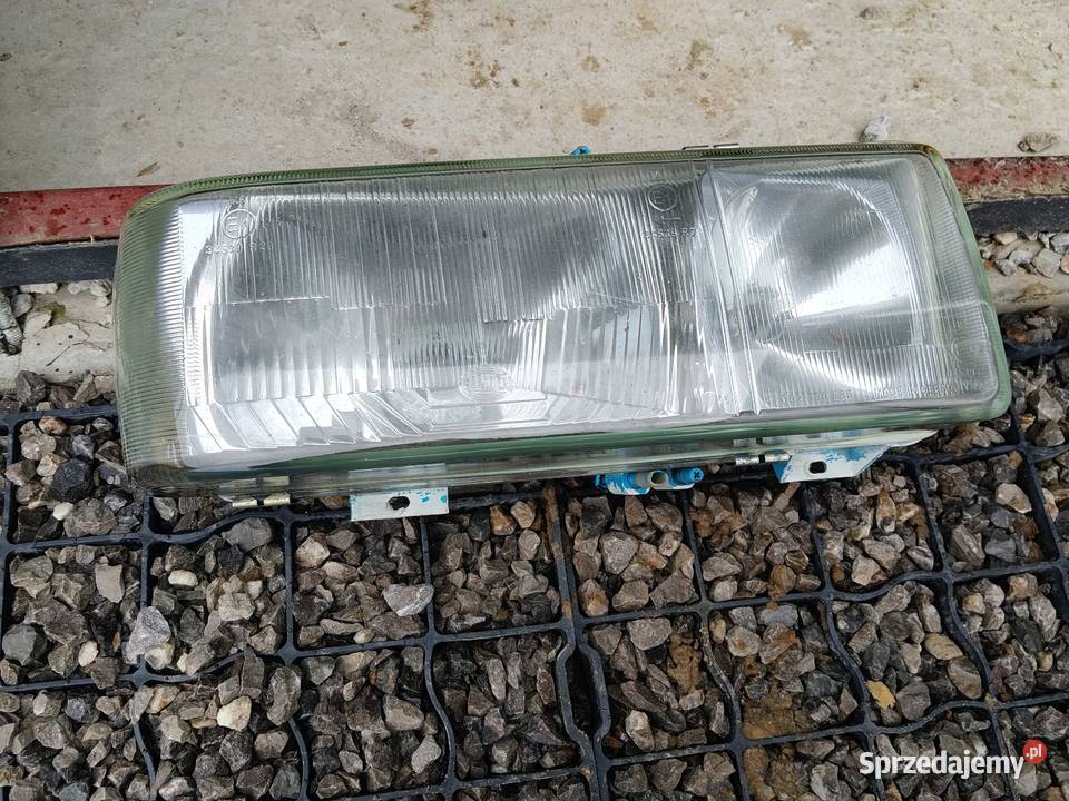 Lampa prawa audi coupe GT B2 quattro 90 b2 lubelskie Krasnystaw