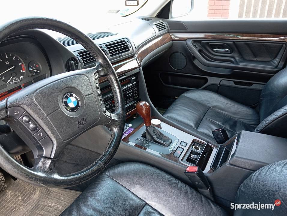 BMW E38 728i 216 przebiegu Pisklaki