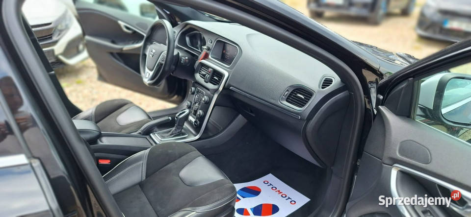 Volvo V40 T3 Ledy duza navi bixenon RDesing światła LED Lębork