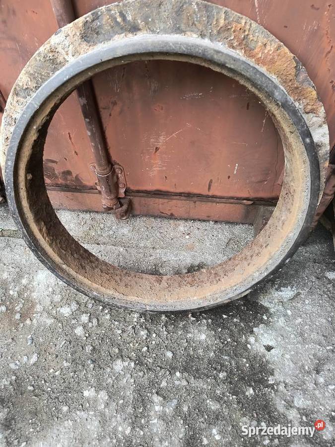 Właz drogowy pokrywa szamba żeliwny mocny wielkopolskie sprzedam