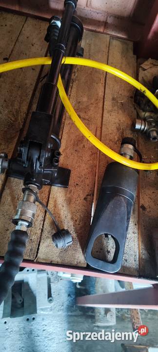 Przecinak hydrauliczny do nakrętek z pompą Koło sprzedam