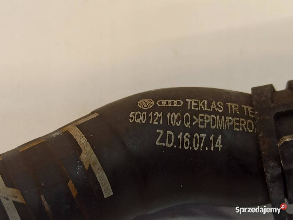 RURA WĄŻ WODY AUDI A3 8V 5Q0121109Q 04C121070B osobowe