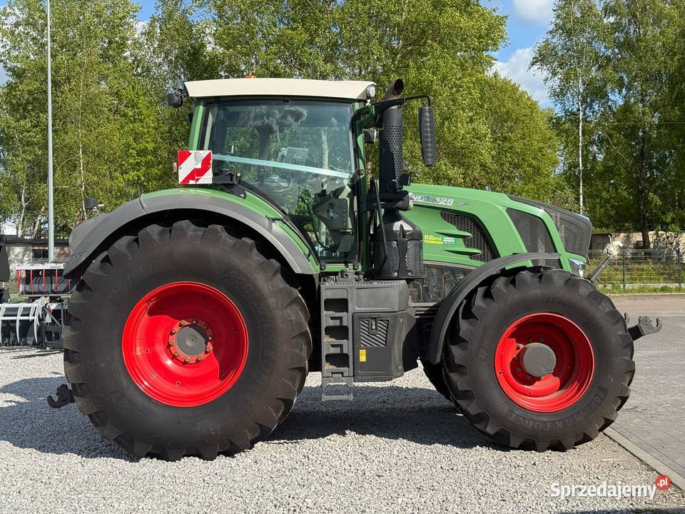 FENDT 828 Vario Profi Plus GPS RTK TUZ WOM Zambrów