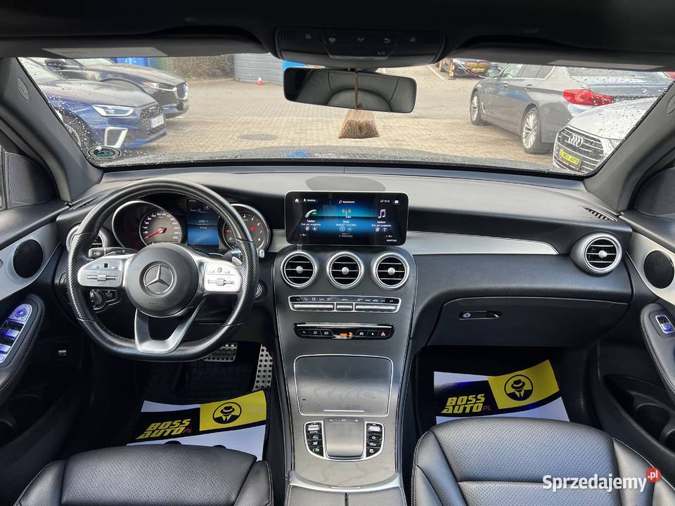 MercedesBenz GLC 300 2020 benzyna Warszawa