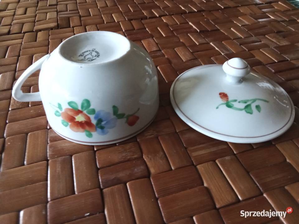 Prl Filiżanka porcelana z pokrywką kwiaty Łódź