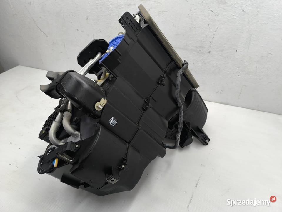 NAGRZEWNICA KOMPLETNA FORD FIESTA MK7 LIFT Wentylacja