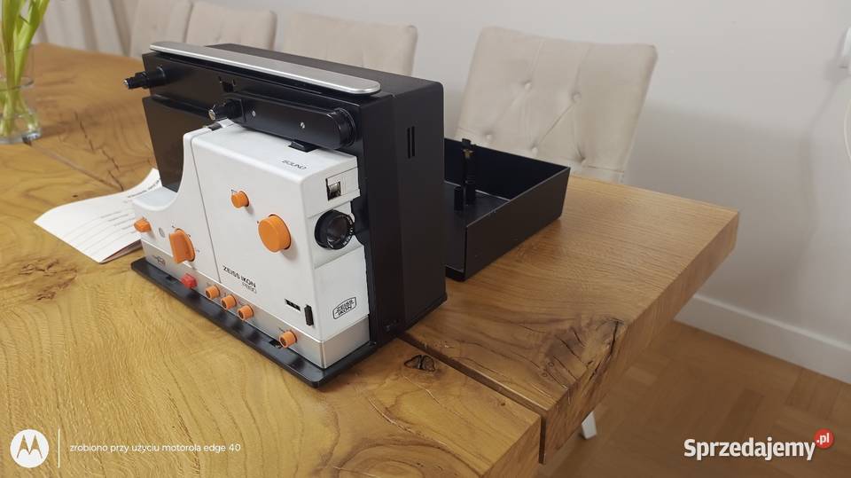 Zabytkowy projektor dźwiękowy Zeiss Ikon P890 mazowieckie