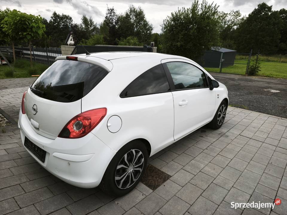 Opel Corsa D 111Jahre manualna Porajów