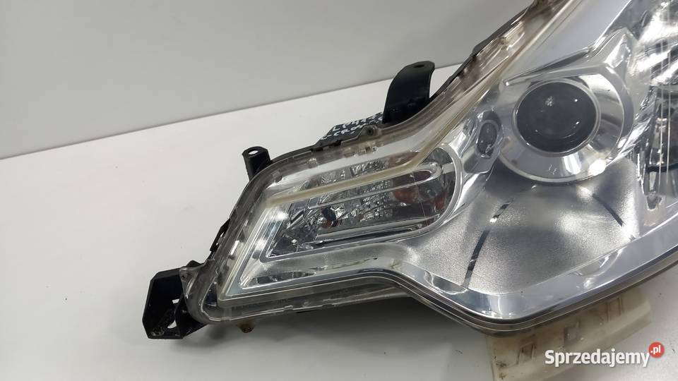 CCROSSER LAMPA PRZÓD LEWA SOCZEWKA XENON Zbierkowo